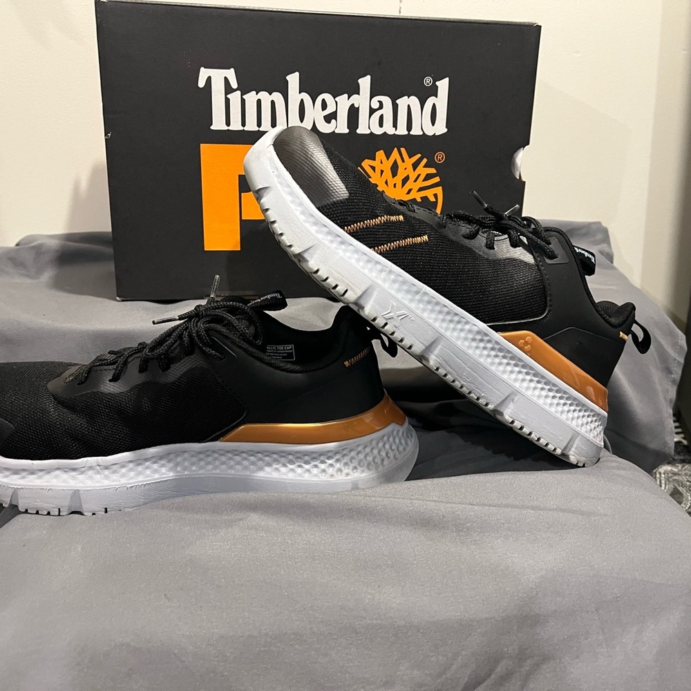 Timberland Pro Black & Gold- Safety Toe Shoes - Picture 5 of 7